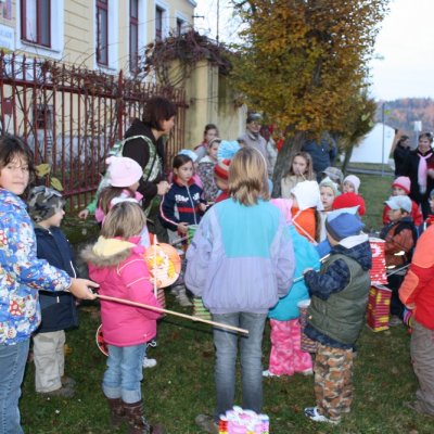 Fotografie 3 z galerie Lampionový průvod