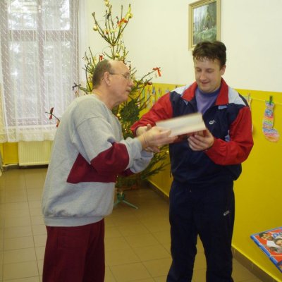 Fotografie 4 z galerie Vánoční turnaj ve stolním tenisu o putovní vázu obce