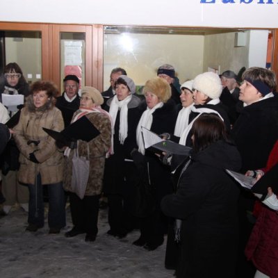 Fotografie 8 z galerie Zpívání u vánočního stromu