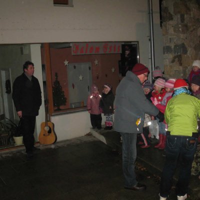 Fotografie 9 z galerie Koledy u vánočního stromu