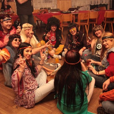 Fotografie 2 z galerie Maškarní bál