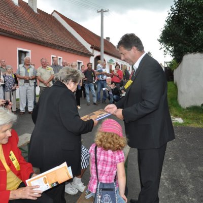 Fotografie 56 z galerie 2. setkání rodáků a přátel Borečnice