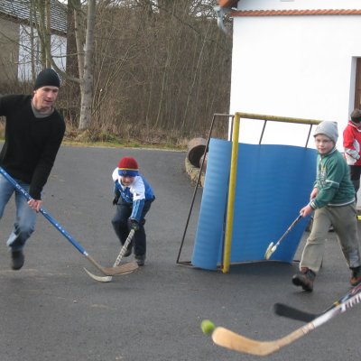 Fotografie 8 z galerie Silvestrovský hokejbal