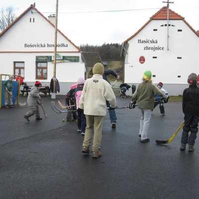 Fotografie 11 z galerie Silvestrovský hokejbal