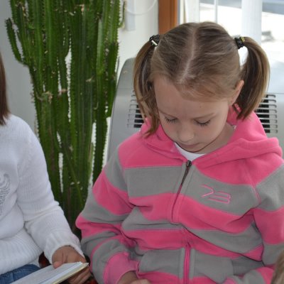 Fotografie 15 z galerie Pasování na čtenáře v Obecní knihovně v Čížové