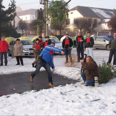 Fotografie 11 z galerie Hod vánočním stromkem