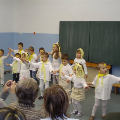 Fotografie 1 z galerie Školní jarmark